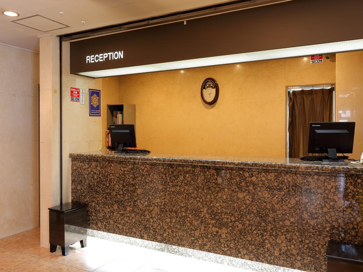 Apa Hotel Tonami Ekimae Exteriér fotografie