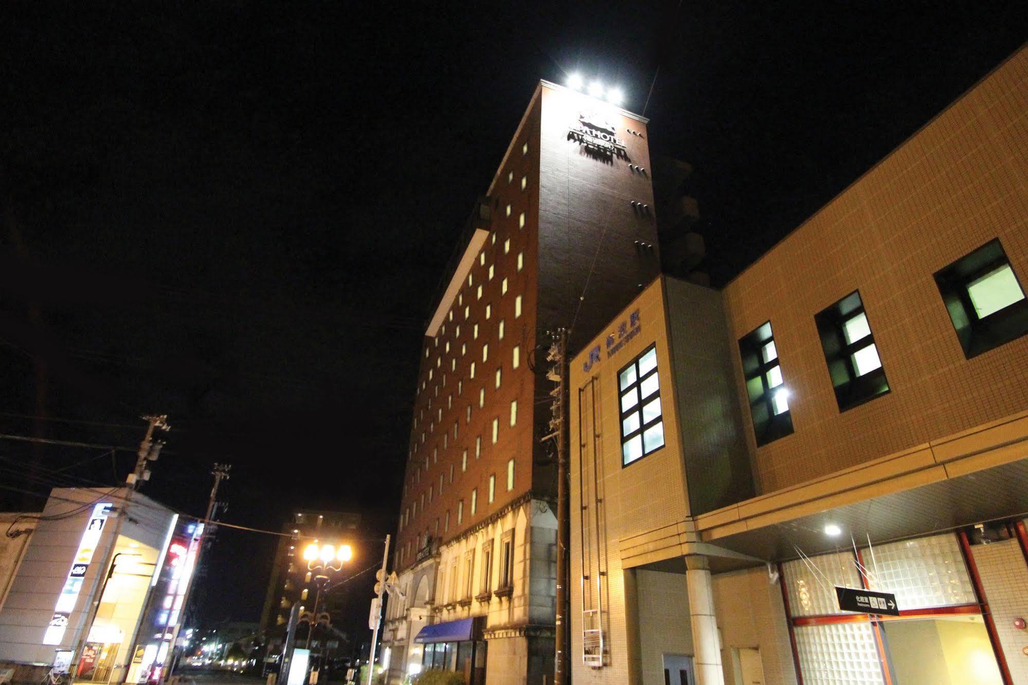Apa Hotel Tonami Ekimae Exteriér fotografie